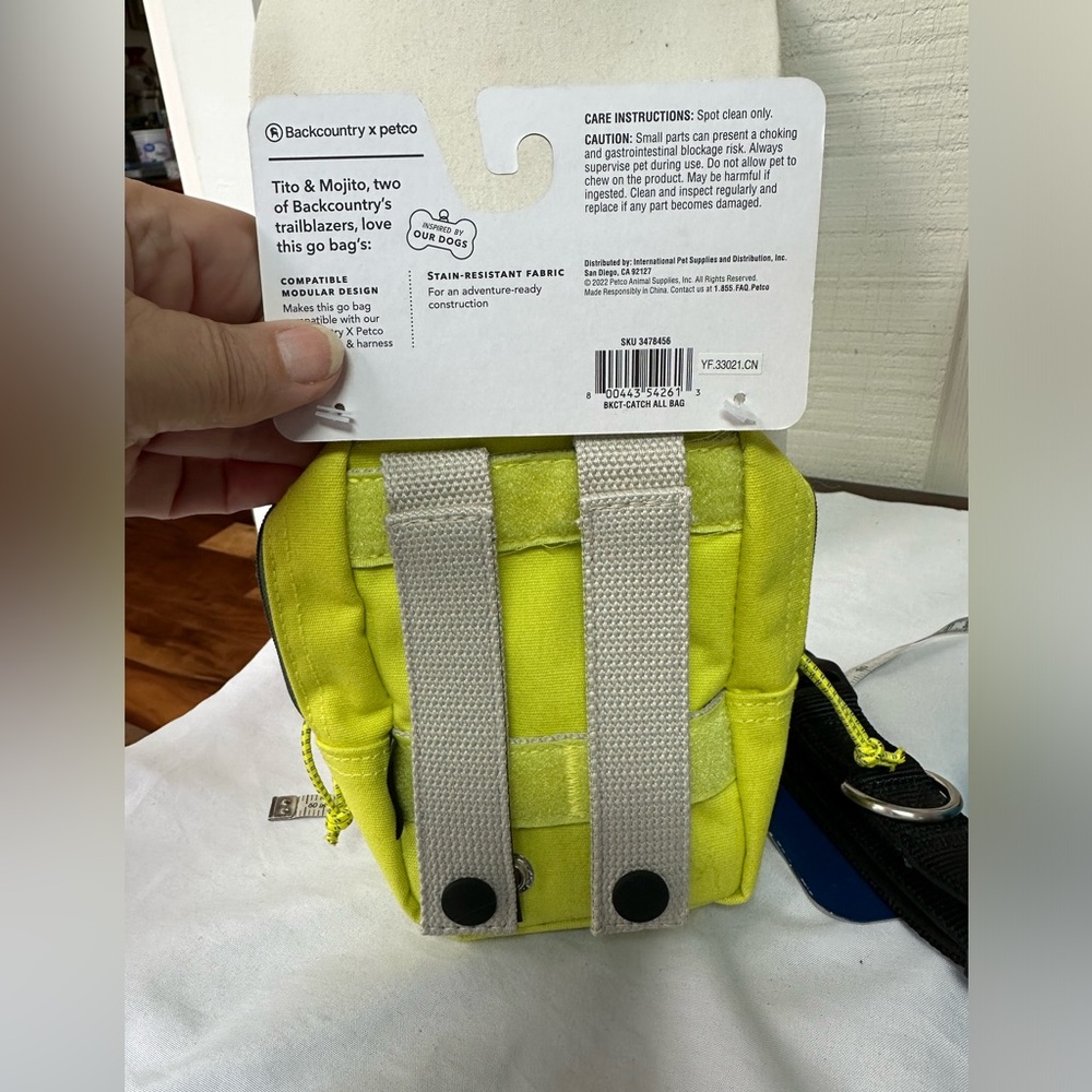 Dog bundle collar water bowl treat carrier - Picture 5 of 5